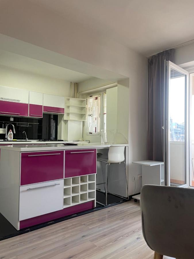 GalaţiApartament Cu 3 Dormitoare Jolie.Mアパートメント エクステリア 写真